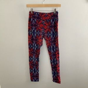 2/$15 ❤️💙 LuLaRoe leggings ❤️💙🎆 fun fireworks pattern ❤️💙 OS